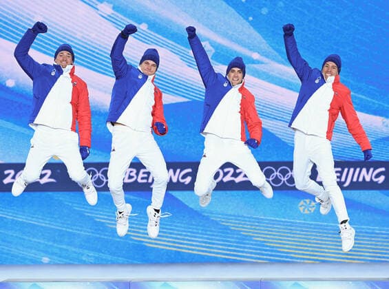 (220216) -- ZHANGJIAKOU, Feb. 16, 2022 -- Silver medalists of France pose during the awarding ceremony of biathlon men s 4x7.5km relay at Zhangjiakou Medals Plaza of the Winter Olympics in Zhangjiakou, north China s Hebei Province, Feb. 16, 2022. ) (BEIJING2022)CHINA-ZHANGJIAKOU-OLYMPIC Winter games, Winterspiele,Spiele, Summer games AWARDING CEREMONY-BIATHLON (CN) DaixTianfang 