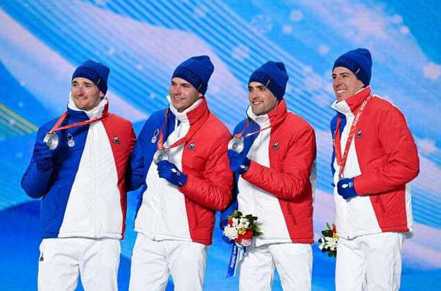 (220216) -- ZHANGJIAKOU, Feb. 16, 2022 -- Silver medalists of France pose during the awarding ceremony of biathlon men s 4x7.5km relay at Zhangjiakou Medals Plaza of the Winter Olympics in Zhangjiakou, north China s Hebei Province, Feb. 16, 2022. ) (BEIJING2022)CHINA-ZHANGJIAKOU-OLYMPIC Winter games, Winterspiele,Spiele, Summer games AWARDING CEREMONY-BIATHLON (CN) FengxKaihua 