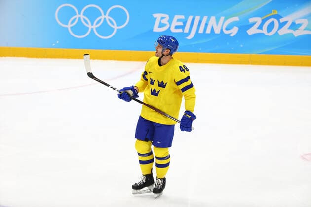 February 16, 2022, Beijing, Hebei, China: CARL KLINGBERG of Sweden during the Ice hockey, Eishockey Men s Play-offs Quarterfinals game between Sweden and Canada on February 16th in Beijing, China BEIJING 2022: DAY 12: MEN ICE HOCKEY: QUARTERFINALS: SWE v CAN  - ZUMAc179 20220216_zep_c179_125 Copyright: xMickaelxChavetx