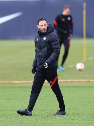 Europa League RB Leipzig training 16 12 2022 Leipzig, 16 02 2022, RBL training center, Europa League , RB Leipzig final training the day before RBL v Real San Sebastian , In the picture coach Domenico Tedesco RB Leipzig , Picture Point