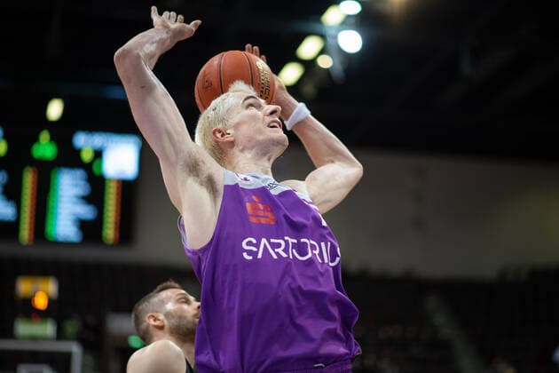 Philipp Hartwich BG Goettingen at the basket, MHP Riesen Ludwigsburg vs BG Goettingen, easycredit Basketball Bundesliga, 22 match day, 16 02 2022, season 2021 2022 MHP Riesen Ludwigsburg vs BG Goettingen, easycredit Basketball Bundesliga, 22 match day, 16 02 2022, season 2021 2022 Copyright: xEibner Memmlerx EP_MMR