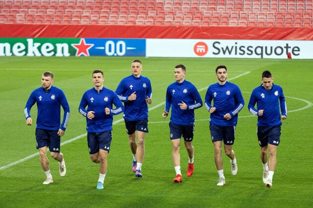 Dinamo Zagreb press conference, PK, Pressekonferenz and training, UEFA Europa League, Seville, Spain Seville, Spain. 16th, February 2022. The players of Dinamo Zagreb seen during the training ahead of the UEFA Europa League quarter-final between Sevilla FC and Dinamo Zagreb in Seville. Seville Andalusia Spain  Copyright: xGonzalesxPhoto MarioxDiazxRaserox
