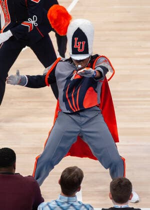 OKLAHOMA CITY, OK - FEBRUARY 16: Langston University Marching Band performing halftime of the Oklahoma City Thunder versus San Antonio Spurs on February 16, 2022, at the Paycom Center in Oklahoma City, Oklahoma. (Photo by Torrey Purvey Icon Sportswire) NBA, Basketball Herren, USA FEB 16 Spurs at Thunder Icon190721080972
