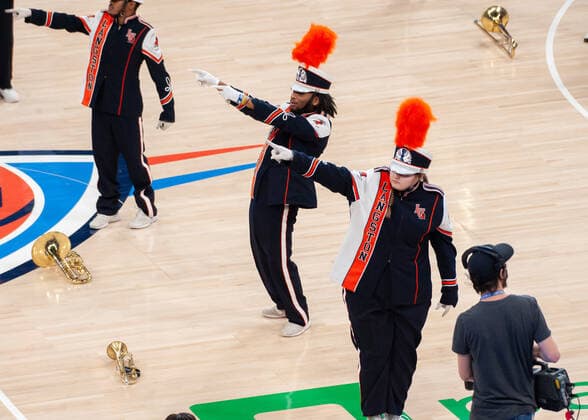 OKLAHOMA CITY, OK - FEBRUARY 16: Langston University Marching Band performing halftime of the Oklahoma City Thunder versus San Antonio Spurs on February 16, 2022, at the Paycom Center in Oklahoma City, Oklahoma. (Photo by Torrey Purvey Icon Sportswire) NBA, Basketball Herren, USA FEB 16 Spurs at Thunder Icon190721080974