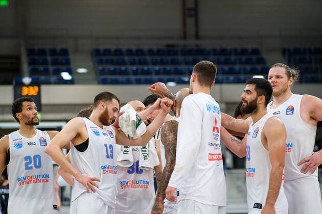 Players MBC enttaeuschung sad down, MLP Academics Heidelberg vs Syntainics MBC, basketball, easyCredit Bundesliga, 22 Spieltag, season 2021 2022, 16 02 2022, MLP Academics Heidelberg vs Syntainics MBC, basketball, easyCredit Bundesliga, 22 Spieltag, season 2021 2022, 16 02 2022, Heidelberg Copyright: xEibner-Pressefotox EP_EER