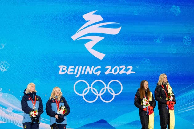 220217 Maja Dahlqvist and Jonna Sundling of Sweden and Katharina Hennig and Victoria Carl of Germany at the medal ceremony for women s cross country skiing team sprint during day 13 of the 2022 Winter Olympics on February 17, 2022 in Zhangjiakou Photo Vegard Grott BILDBYRAN kod VG JM0291 bbeng olympic games olympics winter olympics os ol olympics winter o olympics peking peking Beijing 2022 beijing 2022 beijing 2022 olympic games beijing 2022 winter olympic games beijing os beijing ol winter ol medal ceremony medal ceremony sprint teams sprint sweden germany,  Copyright: VEGARDxGRoTT BB220217VG002
