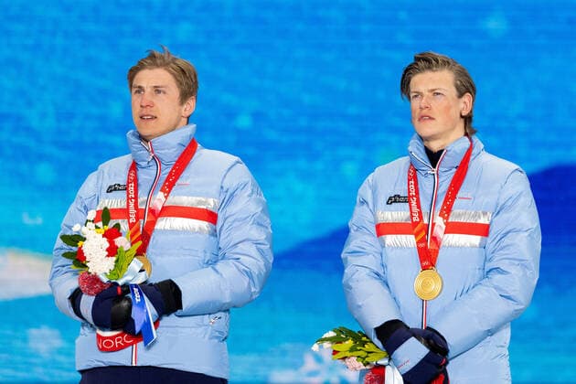 220217 Erik Valnes and Johannes Hosflot Klaebo of Norway with their gold medals at the medal ceremony for men s cross country skiing team sprint during day 13 of the 2022 Winter Olympics on February 17, 2022 in Zhangjiakou Photo Vegard Grott BILDBYRAN kod VG JM0291 bbeng olympic games olympics winter olympics os ol olympics winter o olympics peking peking Beijing 2022 beijing 2022 beijing 2022 olympic games beijing 2022 winter olympic games beijing os beijing ol winter ol medal ceremony medal ceremony norway jubilation gold gold,  Copyright: VEGARDxGRoTT BB220217VG021