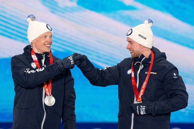 220217 Iivo Niskanen and Joni Mäki of Finland with their silver medals at the medal ceremony for men s cross country skiing team sprint during day 13 of the 2022 Winter Olympics on February 17, 2022 in Zhangjiakou Photo Vegard Grott BILDBYRAN kod VG JM0291 bbeng olympic games olympics Winter Olympics Olympic Games Winter Olympics Beijing Olympic Games Beijing Beijing 2022 Beijing 2022 Beijing 2022 Olympic Games Beijing 2022 Winter Olympic Games Beijing Olympics Beijing Winter Olympics Medal Ceremony Medal Ceremony Finland Finland Silver,  Copyright: VEGARDxGRoTT BB220217VG025