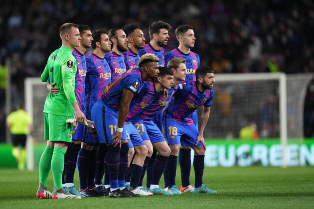 ESP: FC Barcelona, Barca v SCC Napoli. UEFA Champions League FC Barcelona team group, Mannschaftsbild, Totale during the UEFA Europa League match between FC Barcelona v SCC Napoli played at Camp Nou Stadium Stadium on February 17, 2022 in Barcelona, Spain. kpng Copyright: xSergioxRuizx xPRESSINPHOTOx PS_220217_021