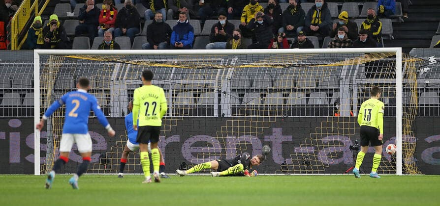 17 02 2022, Football UEFA Europa League 2021 2022, Play Off, Borussia Dortmund Glasgow Rangers, at Signal Iduna Park Dortmund Goal to 0 3 DFL and DFB regulations prohibit any use of photographs as image sequences and or quasi video