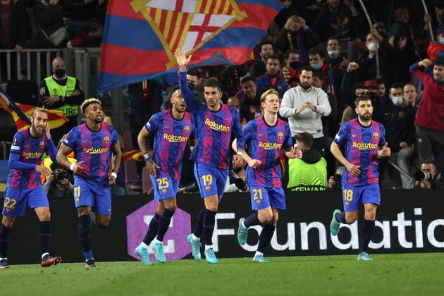 February 17, 2022, Barcelona, Catalogna, Espana: Ferran Torres Dedl Barcelona marks the rigor and celebrates with teammates..During the Europa League Football match FC Barcelona, Barca vs SSC Naples on February 17, 2022 at the Camp Nou stadium in Barcelona..In picture: Barcelona Espana - ZUMAs236 20220217_zap_s236_033 Copyright: xFabioxSassox