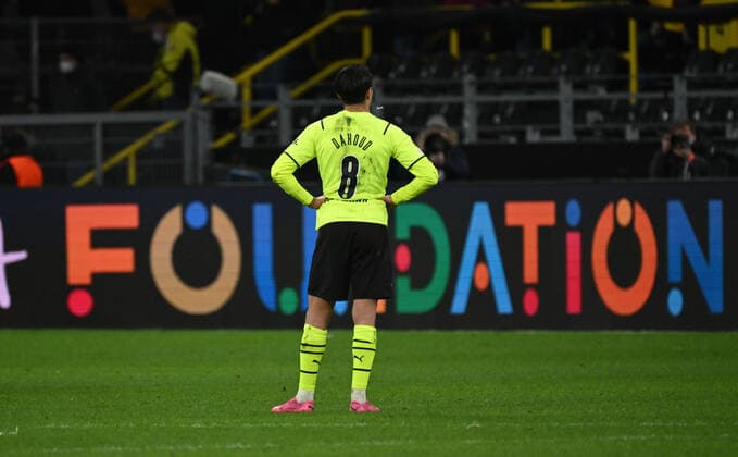 17 02 2022, xjhx, football UEFA Europa League , Borussia Dortmund Glasgow Rangers emspor, v l Mahmoud Dahoud Borussia Dortmund disappointed, disappointed looking, dissapointed DFL DFB REGULATES PROHIBIT ANY USE OF PHOTOGRAPHS as IMAGE SEQUENCES and or QUASI VIDEO Dortmund