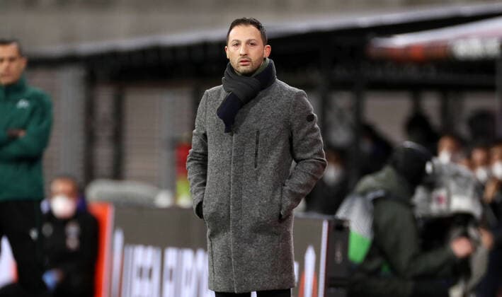 RB Leipzig San Sebastian 17 02 2022 Leipzig, 17 02 2022, Red Bull Arena, Football, UEFA Euro League, Ko Runde PlayOff, First leg , RB Leipzig vs Real Sociedad San Sebastian , Pictured coach Domenico Tedesco, RB Leipzig , UEFA regulations prohibit any use of photographs as image sequences and or quasi video