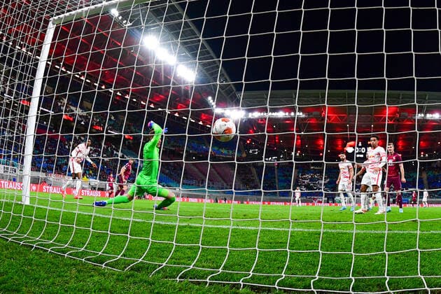Goal to 0 1 by Robin Le Normand 24 San Sebastian , RB Leipzig vs Real Sociedad, Europa League, PLayoff first leg, 17 02 2022 Copyright: xkolbert-press MarcxNiemeyerx