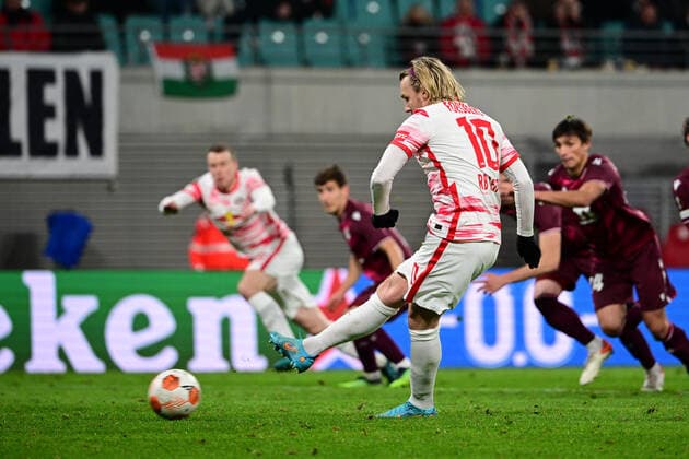 Goal to 2 2 by Emil Forsberg 10 Leipzig , RB Leipzig vs Real Sociedad, Europa League, PLayoff first leg, 17 02 2022 Copyright: xkolbert-press MarcxNiemeyerx