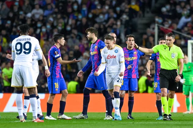 17th February 2022; Camp Nou; Barcelona; Spain; UEFA Europa League; FC Barcelona, Barca versus Napoli; Piotr Zielinski (Napoli) celebrates as he scores his goal in minute 29  ActionPlus12365055 agenciaLOF
