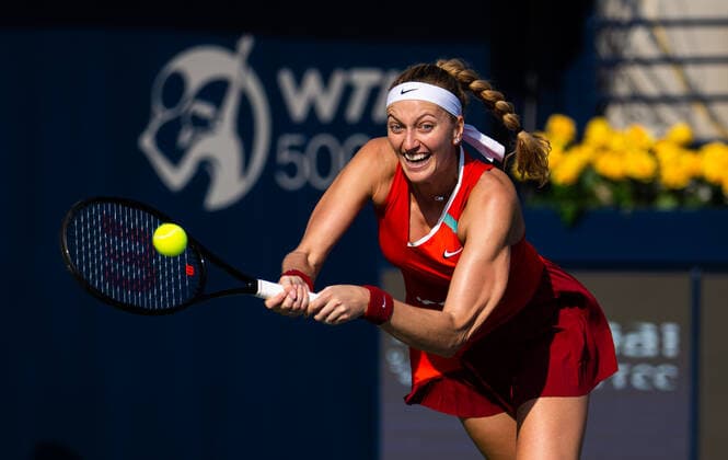 February 17, 2022, Dubai, United Arab Emirates: PETRA KVITOVA of the Czech Republic in action during the quarter-final of the 2022 Dubai Duty Free Tennis Championships WTA, Tennis Damen 1000 tennis tournament against Jelena Ostapenko of Latvia DUBAI United Arab Emirates - ZUMAa181 20220217_zaa_a181_019 Copyright: xRobxPrangex