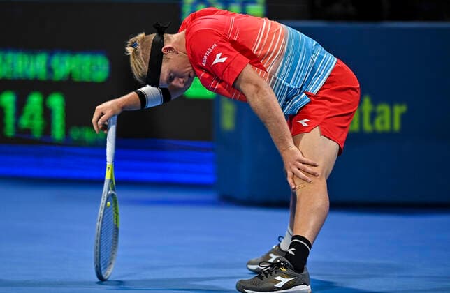(220218) -- DOHA, Feb. 18, 2022 -- Alejandro Davidovich Fokina of Spain reacts during the quarterfinal of ATP, Tennis Herren Qatar Open Tennis match against Roberto Bautista Agut of Spain at International Tennis Complex in Doha, capital of Qatar, Feb. 17, 2022. (Photo by Xinhua) (SP)QATAR-DOHA-TENNIS-ATP QATAR OPEN-QUARTERFINAL Nikku 