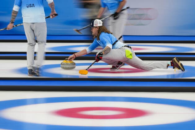 Team USA Skip Matt Hamilton delivers the stone during their Men s Curling Bronze Medal Game against Team Canada at the Beijing 2022 Winter Olympics on Friday, February 18, 2022.  OLY20220218213 PaulxHanna