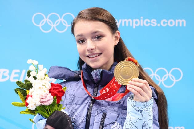 Anna Shcherbakova (ROC), FEBRUARY 18, 2022 - Figure skating, Eiskunstlauf : Women s Medal Ceremony during the Beijing 2022 Olympic Winter games, Winterspiele,Spiele, Summer games at Beijing Medal Plaza in Beijing, China.  (181076679)