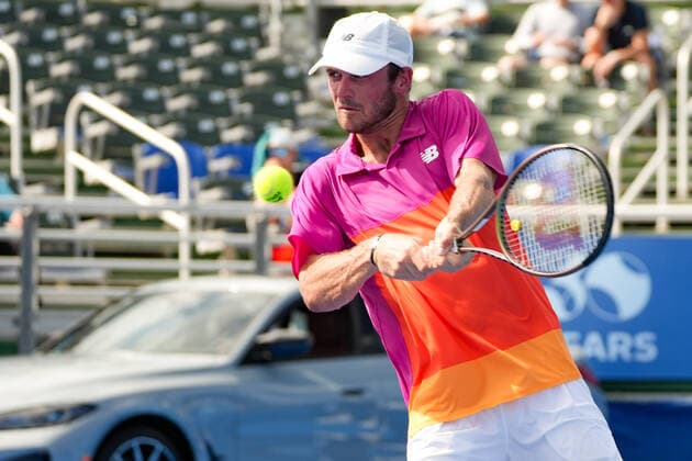 February 18, 2022, Delray Beach, Florida, United States: February, 18 - Delray Beach: Tommy Paul(USA) in action here defeats Stefan Kozlov(USA) 63 61 during their quarterfinals match at the 2022 Delray Beach Open by Vitacost.com. Delray Beach United States - ZUMApa3_ 0151392391st Copyright: xAndrewxPatronx