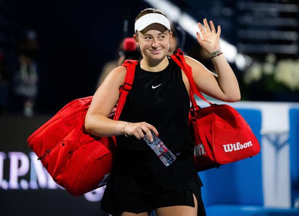 February 18, 2022, DUBAI, UNITED ARAB EMIRATES: Jelena Ostapenko of Latvia celebrates winning the semi-final of the 2022 Dubai Duty Free Tennis Championships WTA, Tennis Damen 1000 tennis tournament against Simona Halep of Romania DUBAI UNITED ARAB EMIRATES - ZUMAa181 20220218_zaa_a181_021 Copyright: xRobxPrangex