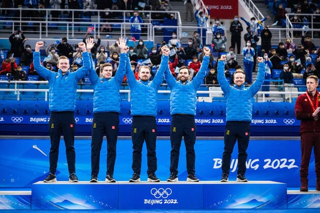 220219 Christoffer Sundgren, Daniel Magnusson, Oskar Eriksson and Niklas Edin of Sweden celebrates during the medal ceremony after the mens curling final match between Sweden and Great Britain during day 15 of the 2022 Winter Olympics on February 19, 2022 in Beijing Photo Maxim Thore BILDBYRAN code MT MT0332 curling olympic games olympics winter olympics os ol olympiska spel vinter os olympiske leker peking peking 2022 beijing 2022 beijing 2022 olympic games beijing 2022 winter olympic games peking os beijing ol vinter ol 15 bbeng sverige england celebration jubel sweden,  Copyright: MAXIMxTHORE BB220219MT065