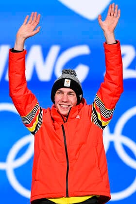 Belgian speed skater Bart Swings, winner of the gold medal celebrates on the podium of the medal ceremony of the men s mass start Speed skating, Eisschnelllauf event at the Beijing 2022 Winter Olympics in Beijing, China, Saturday 19 February 2022. Bart Swings won the gold medal. The winter Olympics are taking place from 4 February to 20 February 2022. LAURIExDIEFFEMBACQ  x11290101x