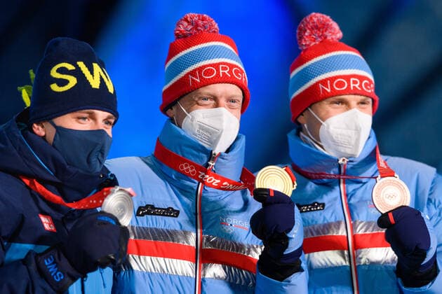 220219 Martin Ponsiluoma of Sweden, Johannes Thingnes Bo of Norway and Vetle Sjastad Christiansen of Norway celebrate at the medal ceremony for at the medal ceremony for men bis biathlon 15 km mass start during day 15 of the 2022 Winter Olympics on February 19, 2022 in Zhangjiakou Photo Vegard Grott PICTURE AGENCY code VG VG0246 bbeng olympic games olympics winter olympics os ol olympic games winter os olympic games peking peking 2022 beijing 2022 beijing 2022 olympic games beijing 2022 winter olympic games peking os beijing ol winter ol medal ceremony medal ceremony norway sverige silver gold bronze,  Copyright: VEGARDxGRoTT BB220219VG068