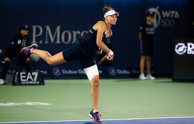 February 19, 2022, DUBAI, UNITED ARAB EMIRATES: Veronika Kudermetova of Russia in action during the final of the 2022 Dubai Duty Free Tennis Championships WTA, Tennis Damen 1000 tennis tournament against Jelena Ostapenko of Latvia DUBAI UNITED ARAB EMIRATES - ZUMAa181 20220219_zaa_a181_043 Copyright: xRobxPrangex