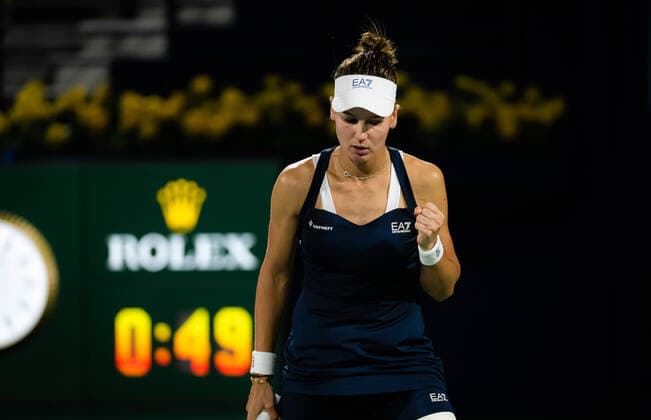 February 19, 2022, DUBAI, UNITED ARAB EMIRATES: Veronika Kudermetova of Russia in action during the final of the 2022 Dubai Duty Free Tennis Championships WTA, Tennis Damen 1000 tennis tournament against Jelena Ostapenko of Latvia DUBAI UNITED ARAB EMIRATES - ZUMAa181 20220219_zaa_a181_049 Copyright: xRobxPrangex