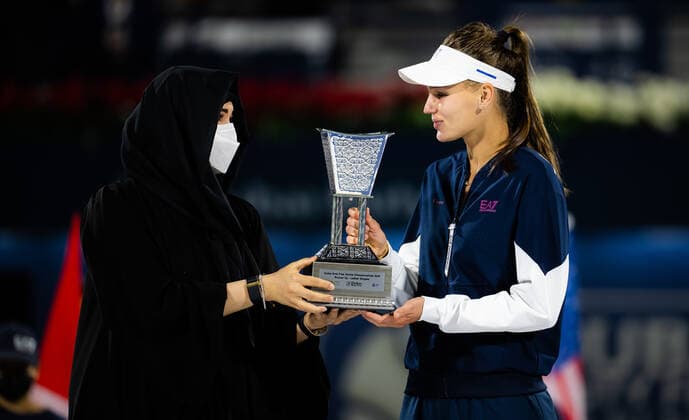 February 19, 2022, DUBAI, UNITED ARAB EMIRATES: Veronika Kudermetova of Russia during the trophy ceremony after the final of the 2022 Dubai Duty Free Tennis Championships WTA, Tennis Damen 1000 tennis tournament DUBAI UNITED ARAB EMIRATES - ZUMAa181 20220219_zaa_a181_054 Copyright: xRobxPrangex