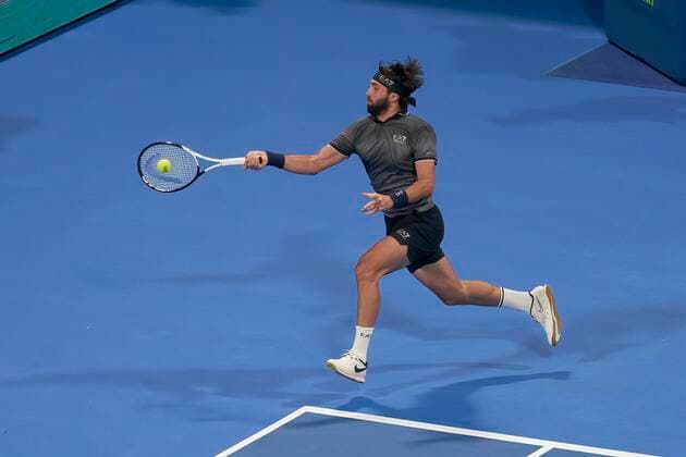 Doha, 19.02.2022 TENIS ZIEMNY MEZCZYZN TURNIEJ ATP, Tennis Herren 250 DOHA QATAR EXXONMOBIL OPEN TENNIS MEN TOURNAMENT ATP 250 DOHA QATAR EXXONMOBIL OPEN NZ Roberto Bautista Agut Nikoloz Basilashvili FOT. Dominik Buszek 400mm NEWSPIX.PL --- Newspix.pl  20220219_0045.JPEG