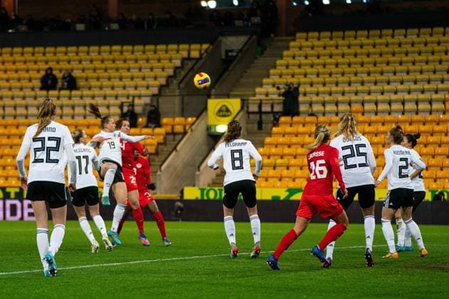 Norwich, England, February 20th Vanessa Gilles (24 Canada) scores opening goal for Canada (1-0) during the Arnold Clark Cup game between Canada and Germany at Carrow Road in Norwich, England Sam Mallia SPP Canada v Germany - Arnold Clark Cup - Carrow Road 