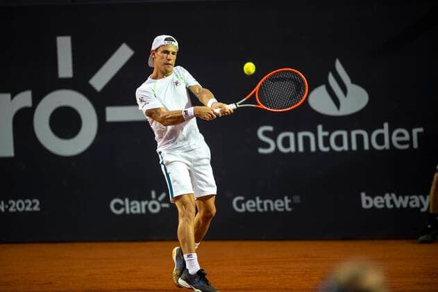 Rio Open 2022 RIO DE JANEIRO, RJ - 20.02.2022: RIO OPEN 2022 - Diego Schwarztman (ARG) in dispute with Carlos Alcaraz (ESP) on the Guga Kuerten court, of the Rio Open 2022, held at the Jockey Club Brasileiro, which takes place from February 12 to 20, this Sunday (20), in Rio de Janeiro, RJ . (Photo: Celso Pupo Fotoarena) x2172663x  CelsoxPupo