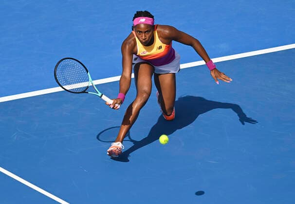 (220223) -- DOHA, Feb. 23, 2022 -- Cori Gauff of the United States hits a return during the round of 16 match of WTA, Tennis Damen Qatar Open tennis tournament between Cori Gauff of the United States and Paula Badosa of Spain at the Khalifa International Tennis Complex in Doha, capital of Qatar, Feb. 23, 2022. (Photo by Nikku Xinhua) (SP)QATAR-DOHA-TENNIS-QATAR OPEN-ROUND OF 16 yangyuanyong 