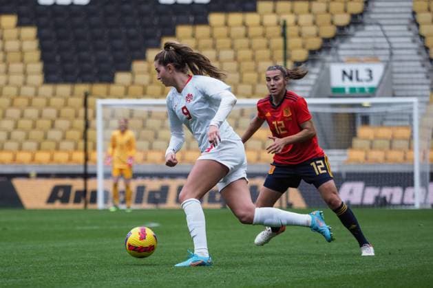 Wolverhampton, England, February Jordyn Huitema (9 Canada) on the ball during the Arnold Clark football match between Spain and Canada at Molineux Stadium in Wolverhampton, England Natalie Mincher SPP Spain v Canada - Arnold Clark Cup - Molineux Stadium 