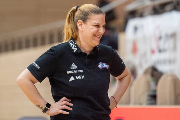 Halle, Germany 23 February 2022 1 BBL Women 2021 2022 Gisa Lions SV Halle vs SNP BasCats USC Heidelberg Head Coach Katerina Hatzidaki Halle SWH arena Sachsen Anhalt Copyright: xFotostandx xxBallaschx