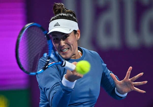 (220224) -- DOHA, Feb. 24, 2022 -- Garbine Muguruza of Spain hits a return during the round of 16 match of WTA, Tennis Damen Qatar Open tennis tournament between Garbine Muguruza of Spain and Madison Brengle of the United States at the Khalifa International Tennis Complex in Doha, capital of Qatar, Feb. 23, 2022. (Photo by Xinhua) (SP)QATAR-DOHA-TENNIS-QATAR OPEN-ROUND OF 16 Nikku 