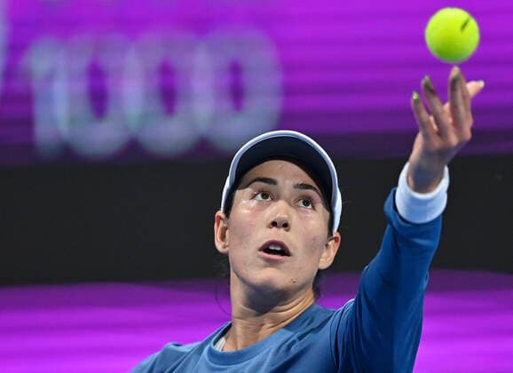 (220224) -- DOHA, Feb. 24, 2022 -- Garbine Muguruza of Spain serves during the round of 16 match of WTA, Tennis Damen Qatar Open tennis tournament between Garbine Muguruza of Spain and Madison Brengle of the United States at the Khalifa International Tennis Complex in Doha, capital of Qatar, Feb. 23, 2022. (Photo by Xinhua) (SP)QATAR-DOHA-TENNIS-QATAR OPEN-ROUND OF 16 Nikku 