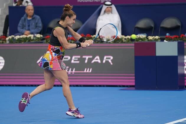 Doha, 24.02.2022 TENIS ZIEMNY KOBIET TURNIEJ WTA, Tennis Damen 1000 DOHA QATAR TOTAL ENERGIES OPEN TENNIS WOMEN TOURNAMENT WTA 1000 DOHA QATAR TOTAL ENERGIES OPEN NZ Coco Gauff Maria Sakkari FOT. Dominik Buszek 400mm NEWSPIX.PL --- Newspix.pl  DSC03198