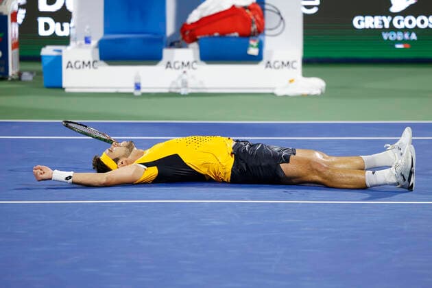 Jiri Vesely cheers after victory, jubilation, joy, emotion Tennis Dubai Duty Free Tennis Championships ATP Dubai Duty Free Tennis Stadium Dubai United Arab Emirates 24 February 2022 Copyright: xJuergenxHasenkopfx