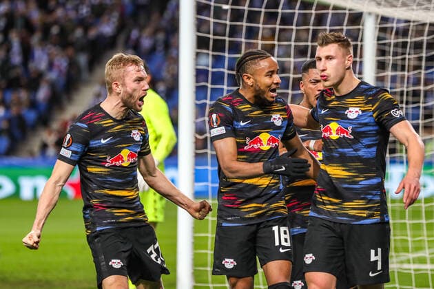 Goal, goal celebration, to 0 1 by Willi Orban RB Leipzig, 04 , ESP, Real Sociedad vs RB Leipzig, UEFA Europa League Play Offs, Spielzeit 2021 2022, 24 02 2022, DFB DFL regulations prohibit any use of photographs as image sequences and or quasi video , ESP, Real Sociedad vs RB Leipzig, UEFA Europa League Play Offs, Spielzeit 2021 2022, 24 02 2022 San Sebastian Copyright: xEibner-Pressefoto GabrielxBoiax EP_EEP