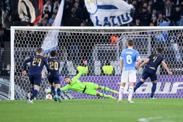 Mehdi Taremi of FC Porto scores first goal during the UEFA Europa League Knockout Round Play-Offs Leg two between SS Lazio and FC Porto at Stadio Olimpico, Rome, Italy on 24 February 2022. Copyright: xGiuseppexMaffiax 31200008