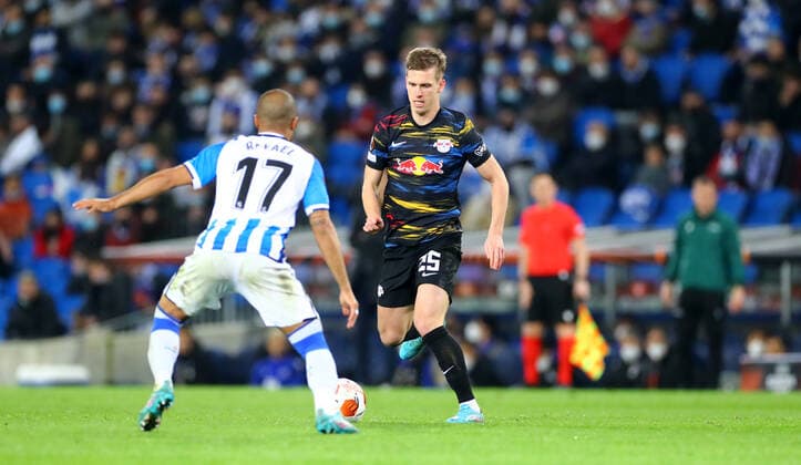 San Sebastian RB Leipzig 24 02 2022 Donostia San Sebastian, 24 02 2022, Estadio Anoeta, Football, UEFA Europa League, Play Off Rückspiel , Real Sociedad San Sebastian ESP vs RB Leipzig GER , Pictured from front Rafinha 17, San Sebastian , Dani Olmo 25, RB Leipzig , UEFA regulations prohibit any use of photographs as image sequences and or quasi video , Picture Point