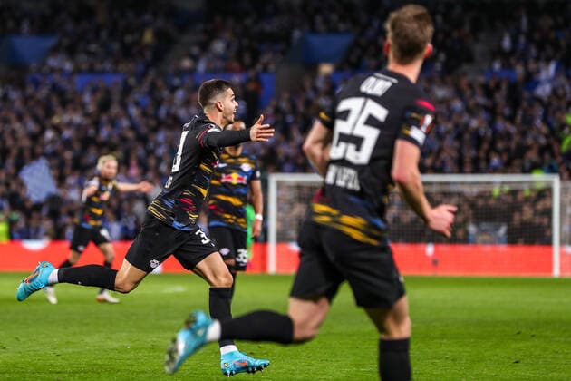 Goal, goal celebration, for 0 2 by Andre Silva RB Leipzig, 33 , ESP, Real Sociedad vs RB Leipzig, UEFA Europa League Play Offs, Spielzeit 2021 2022, 24 02 2022, DFB DFL regulations prohibit any use of photographs as image sequences and or quasi video , ESP, Real Sociedad vs RB Leipzig, UEFA Europa League Play Offs, Spielzeit 2021 2022, 24 02 2022 San Sebastian Copyright: xEibner-Pressefoto GabrielxBoiax EP_EEP