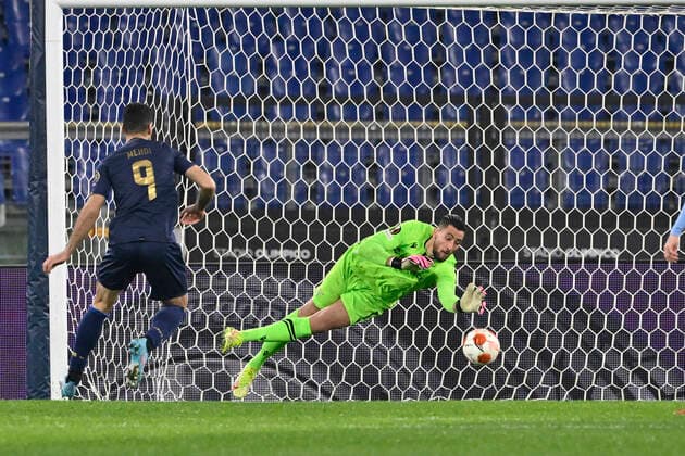 Photo Fabrizio Corradetti LaPresse February 24st 2022 Roma (Italy) Soccer Lazio - Porto Europa League 2021-2022 Play Off return - Olimpico Stadium of Roma In the pic:Thomas Strakosha (SS Lazio)  Copyright: xFabrizioxCorradettix xLaPressex