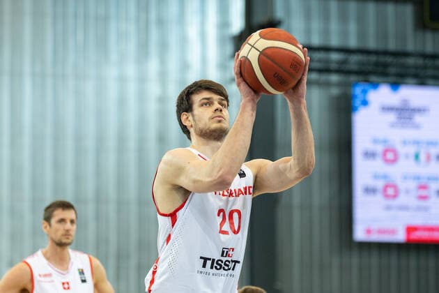 24 02 2022, Fribourg, Hall St Leonard, FIBA Men x92 s EuroBasket 2025 Pre Qualification Switzerland Ireland, 20 Arnaud Cotture Switzerland au lancer franc Fribourg Hall St Leonard Fribourg Switzerland  Copyright: xJustPictures.ch SirianexDavetx
