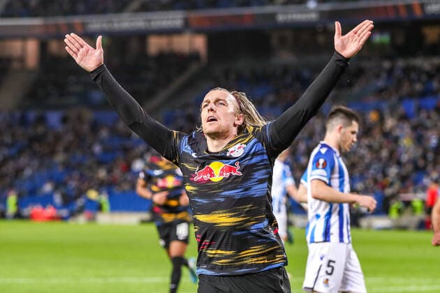Goal, goal celebration, to 1 3 by Emil Forsberg RB Leipzig, 10 , ESP, Real Sociedad vs RB Leipzig, UEFA Europa League Play Offs, Spielzeit 2021 2022, 24 02 2022, DFB DFL regulations prohibit any use of photographs as image sequences and or quasi video , ESP, Real Sociedad vs RB Leipzig, UEFA Europa League Play Offs, Spielzeit 2021 2022, 24 02 2022 San Sebastian Copyright: xEibner-Pressefoto GabrielxBoiax EP_EEP
