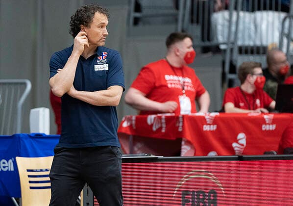 Norways Head Coach Mathias Eckhoff Denmark meets Norway in a European Championship qualifier in basketball, played in Naestved, Thursday 24 February 2022, Naestved Denmark  Copyright: fotograf@clausbech.dk ClausxBechx Cop10173 spdk20220224-200215-L